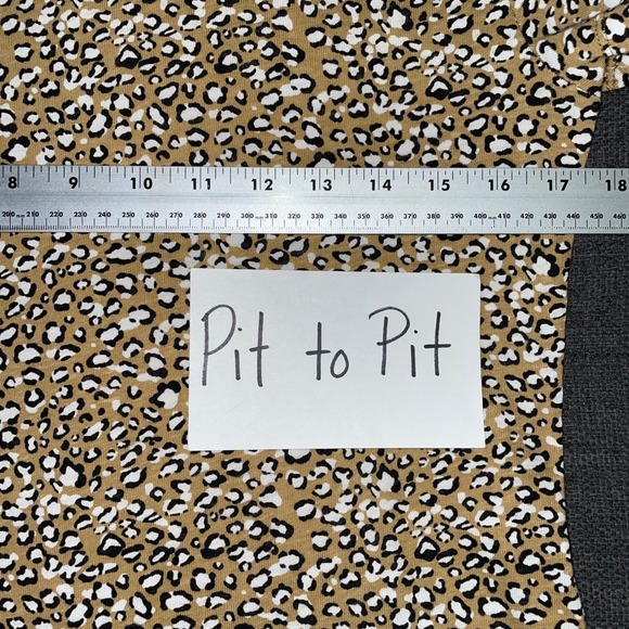 J.Crew Studio Tee Casual Crew Neck Top Cotton Leopard Print Shirt Short Sleeve M - Picture 7 of 9